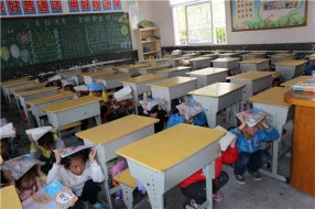 ��������Сѧ��չ����Ӧ����ɢ����