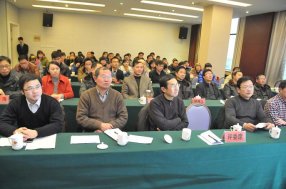 ȫ�ؾ��С������ഺ���򵳣���������չ��ɡ���ѧ������ݽ�����