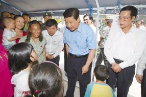 ������������ΰ������־������ư���Ⱥ�ڿ�ѧ��չ�ָ��ؽ�