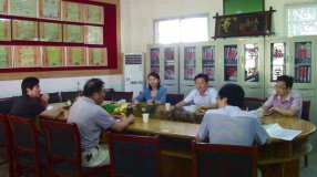 ����ί���ؽ����ֵ�Ǳɽ���е����Ŷӹ���